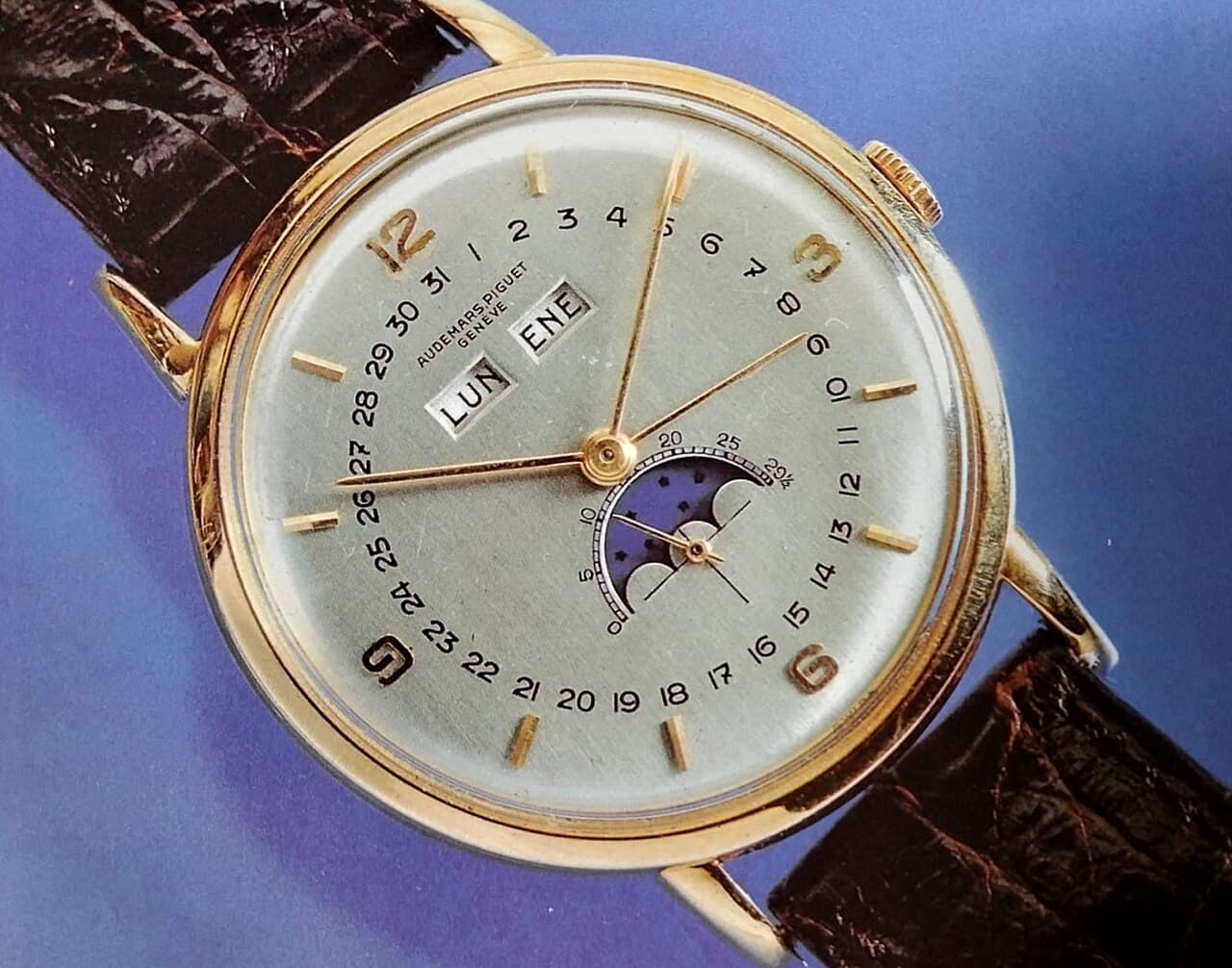 Audemars Piguet Vintage Triple Calendar Moonphase (c. mid-1940s) 