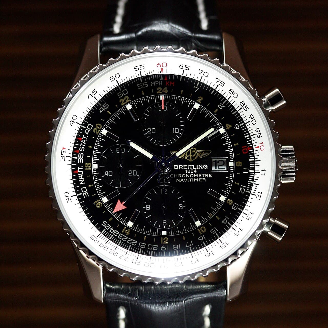 Breitling Navitimer World 