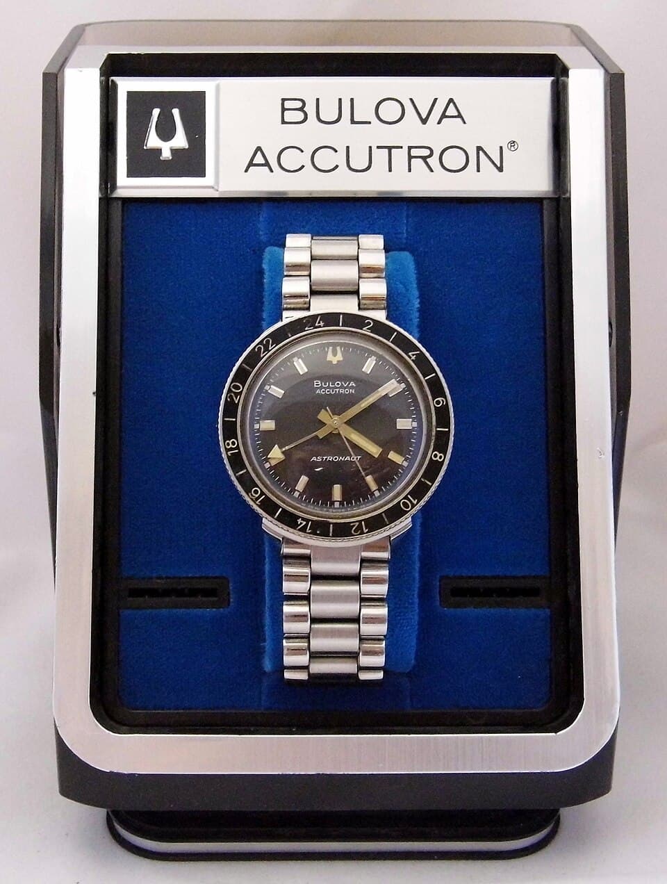 Bulova Accutron Astronaut (24h GMT bezel) 