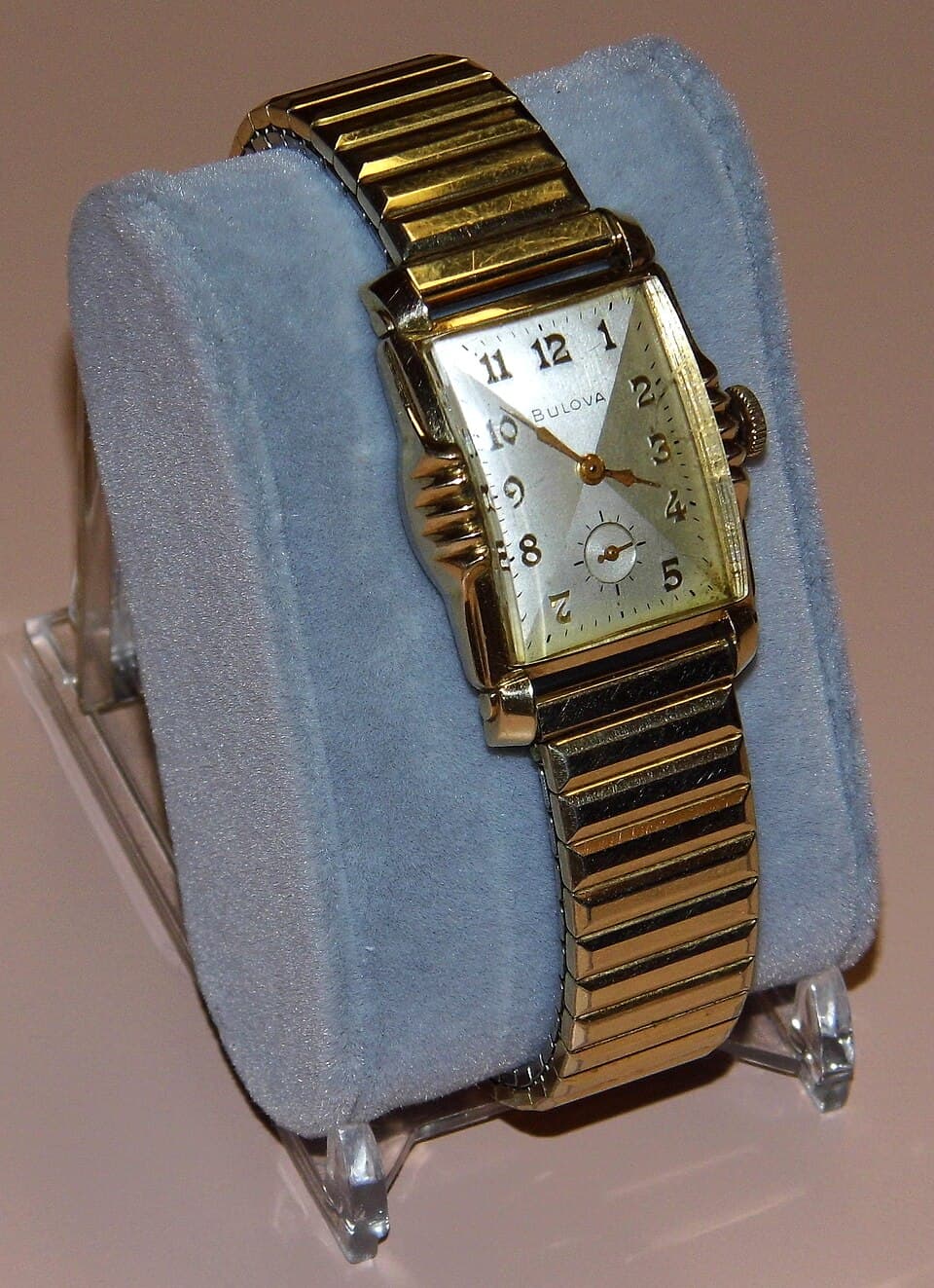 Bulova Men's Tank, 21 Jewels (manual-wind) 