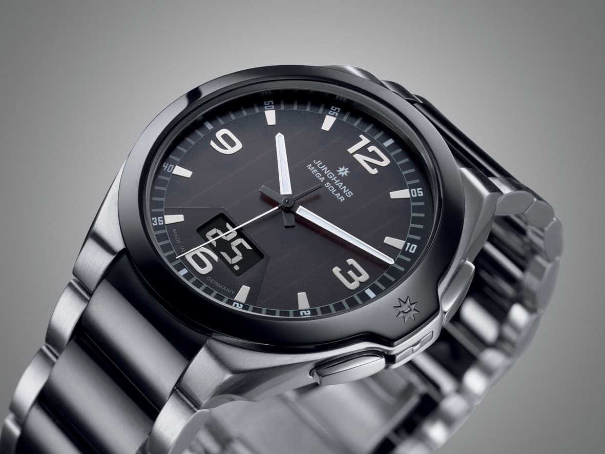 Junghans Mega Solar (radio-controlled solar sport) 