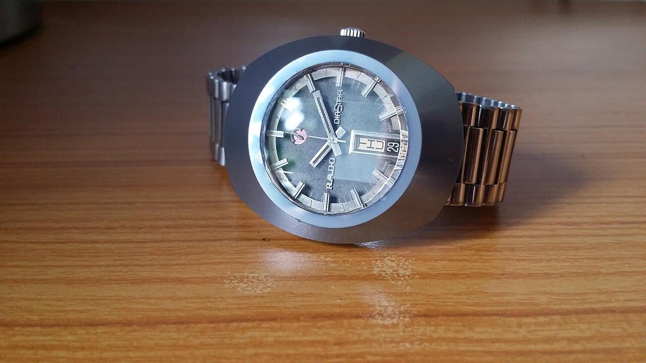 Rado DiaStar (vintage, oval case) 