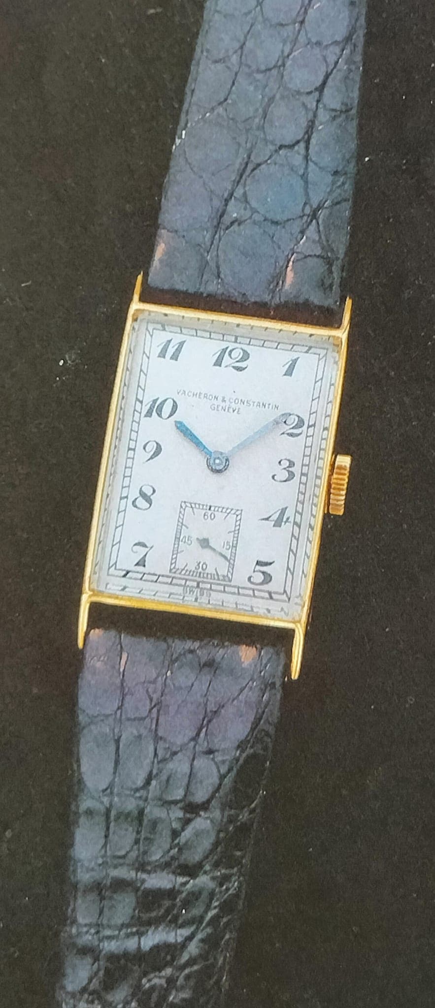 Vacheron Constantin Vintage rectangular wristwatch (1940s, Arabic dial, sub-seconds) 